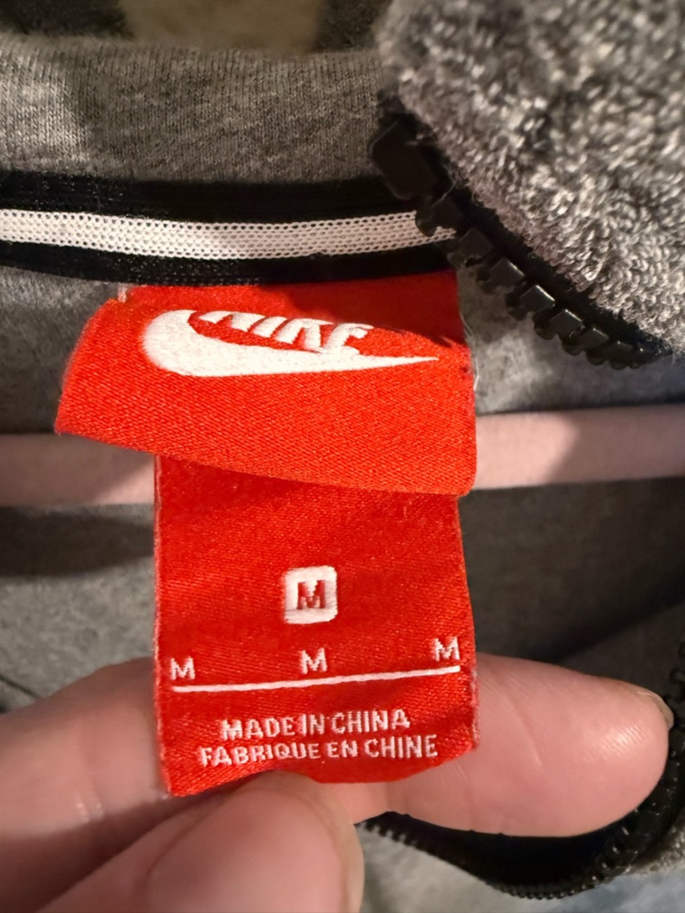 Nike Quarter Zip Pullover Womens M Gray Velour Mock Neck Swoosh Sweatshirt - Picture 2 of 9